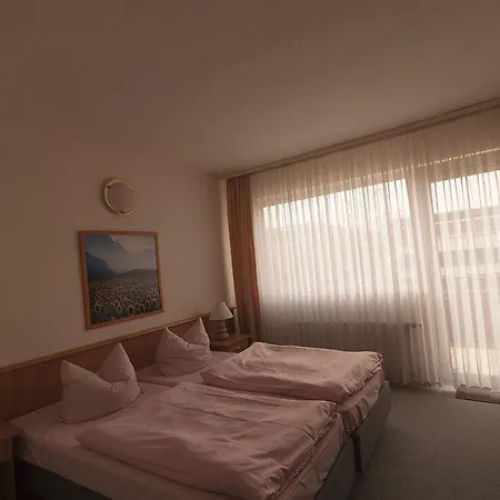 Otel G & L 3*